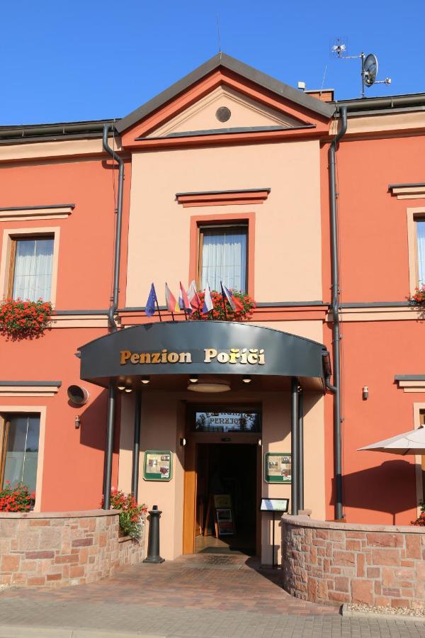 Penzion Porici Trutnov Buitenkant foto