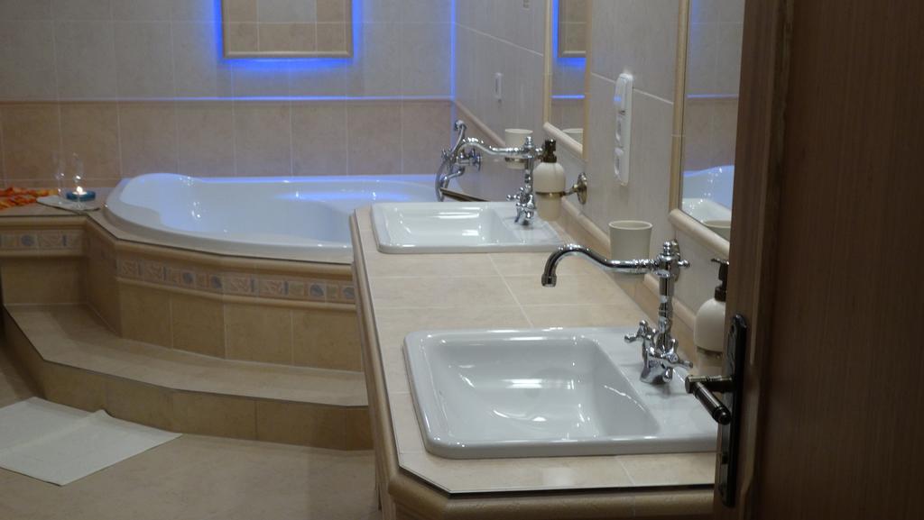 Penzion Porici Trutnov Kamer foto