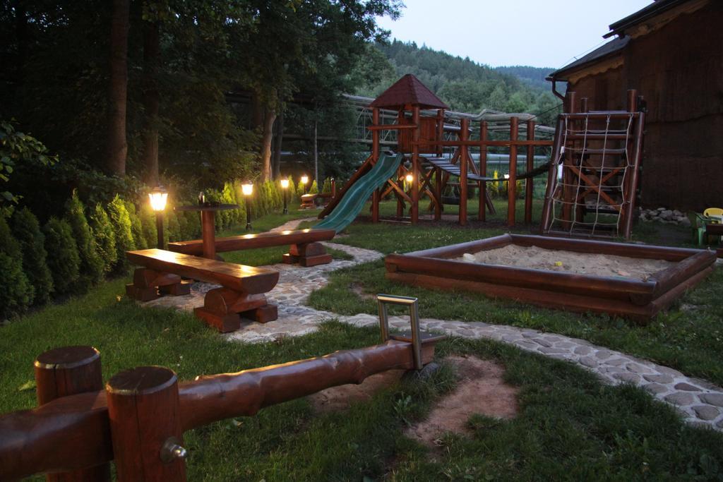 Penzion Porici Trutnov Buitenkant foto