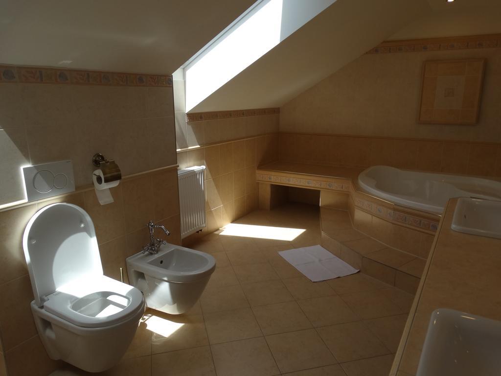 Penzion Porici Trutnov Buitenkant foto